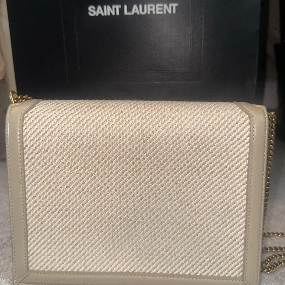 Saint Laurent YSL Cassandra Shoulder Bag - Picture 5 of 14